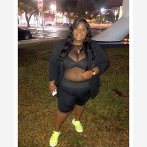 Meet your Posher, Latanya